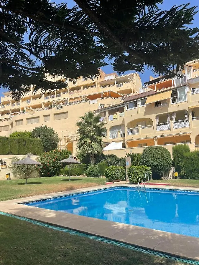 Room With Sea And Mountain Views Habitacion En Piso Compartido Para 1 O 2 Personas Benalmadena